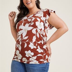 Plus size maternity. Floral Print Rust Top. Cap sleeves.